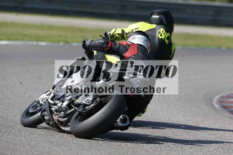 /44 09.08.2025 Plüss Moto Sport ADR/Einsteiger/50